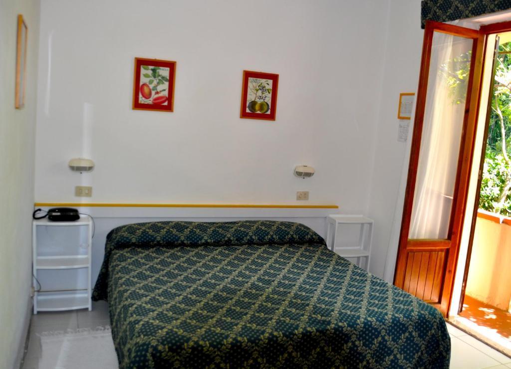 Hotel Giardino Capoliveri  Room photo