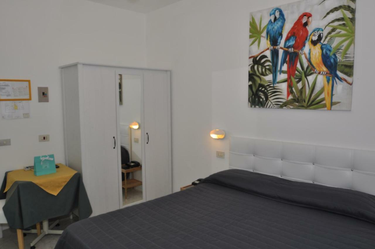 Hotel Giardino Capoliveri  Exterior photo